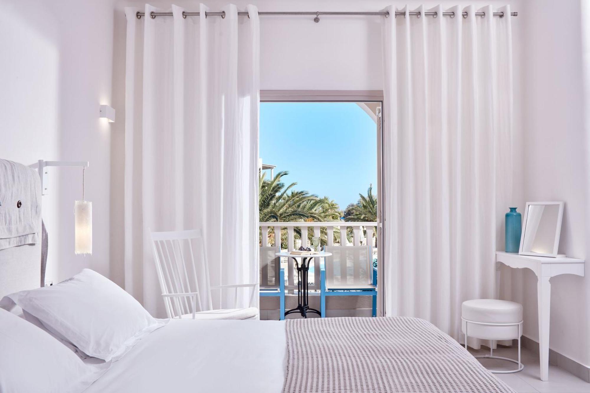 Santo Miramare Beach Resort Perissa  Exterior photo