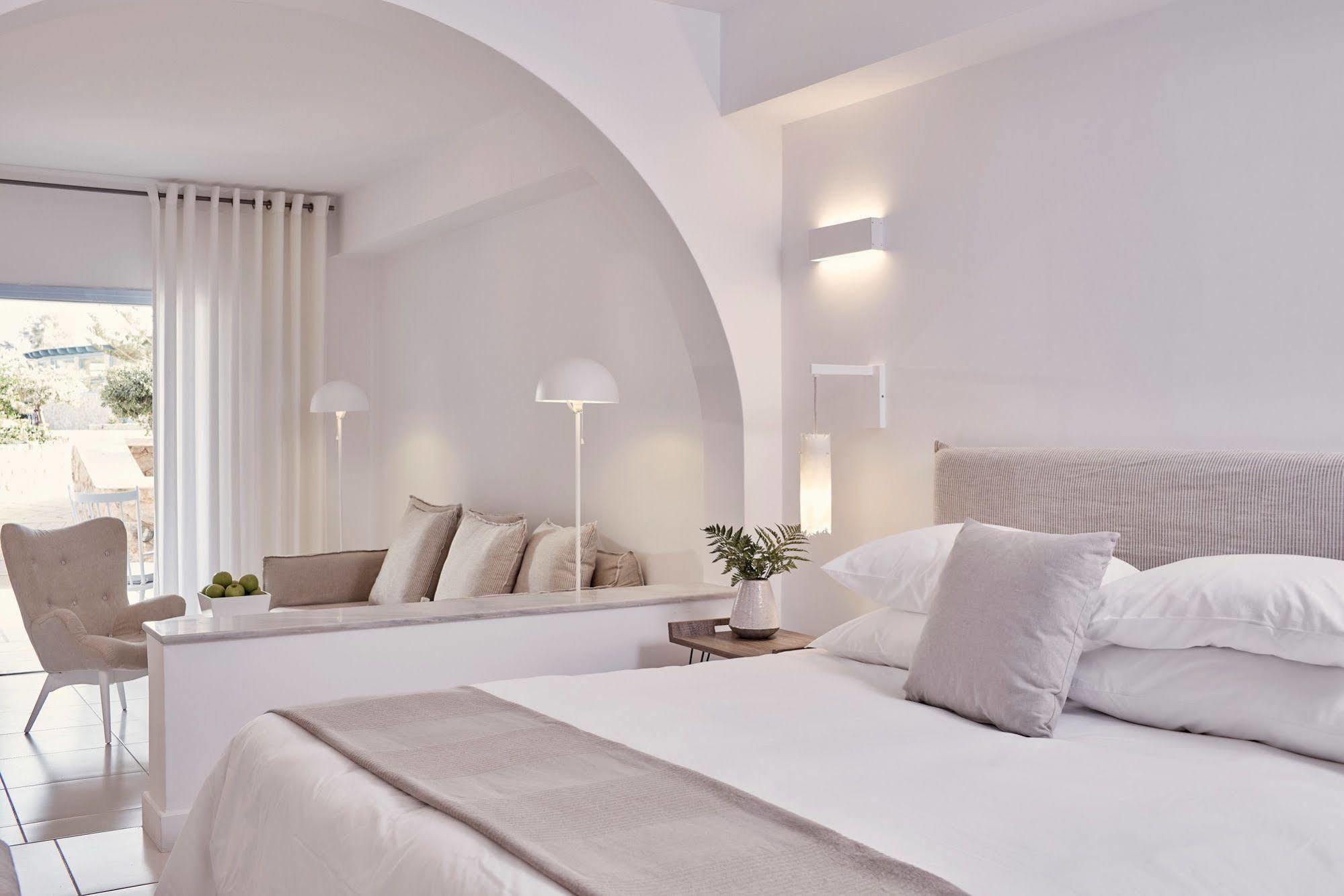 Santo Miramare Beach Resort Perissa  Exterior photo